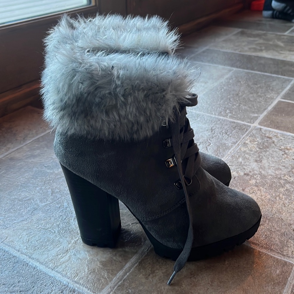 Gray Fuzzy Boots Size 8